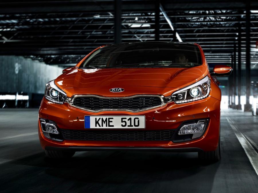  Kia pro_cee&rsquo;d 2013 года  (фото 23 из 51)